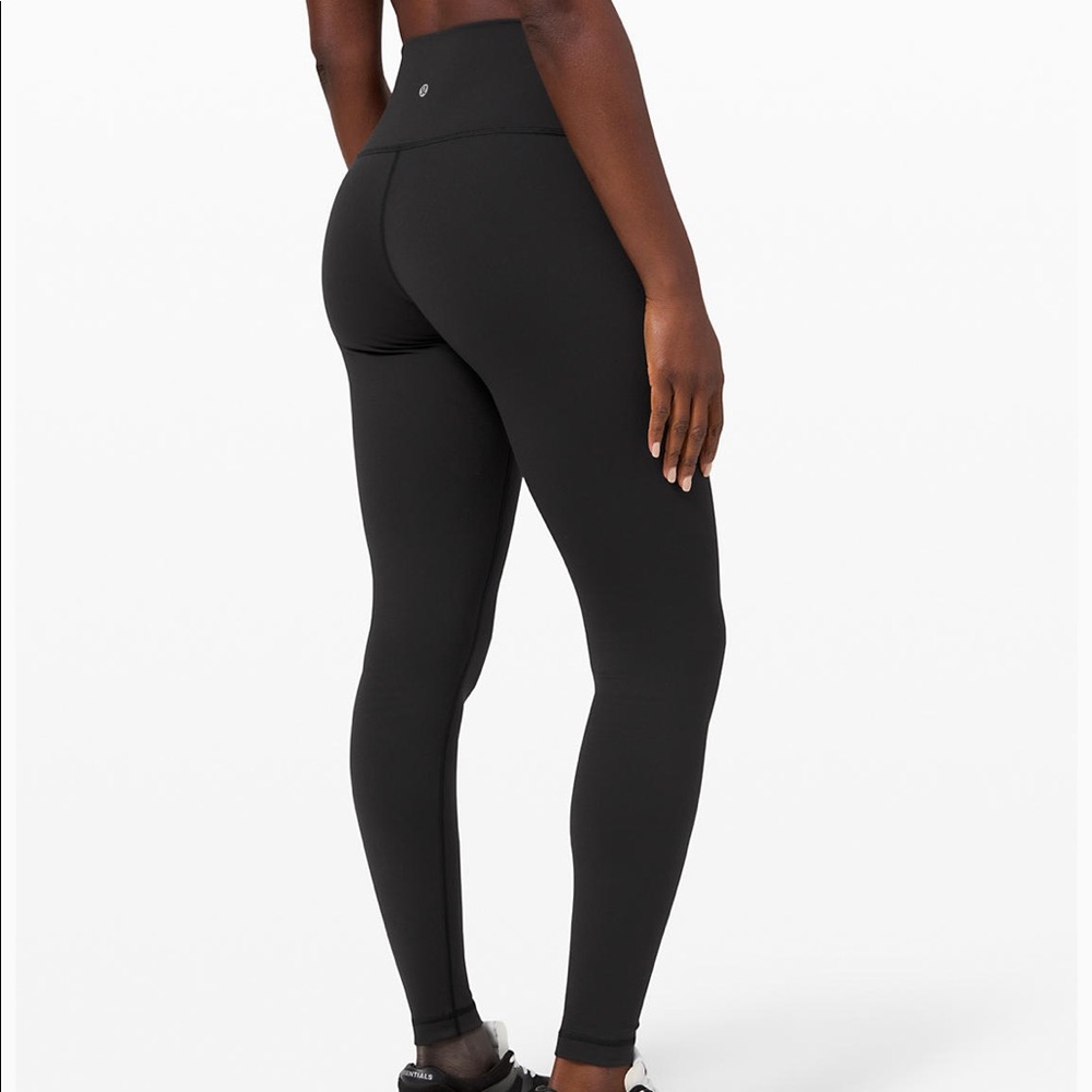 LLululemon wonder under